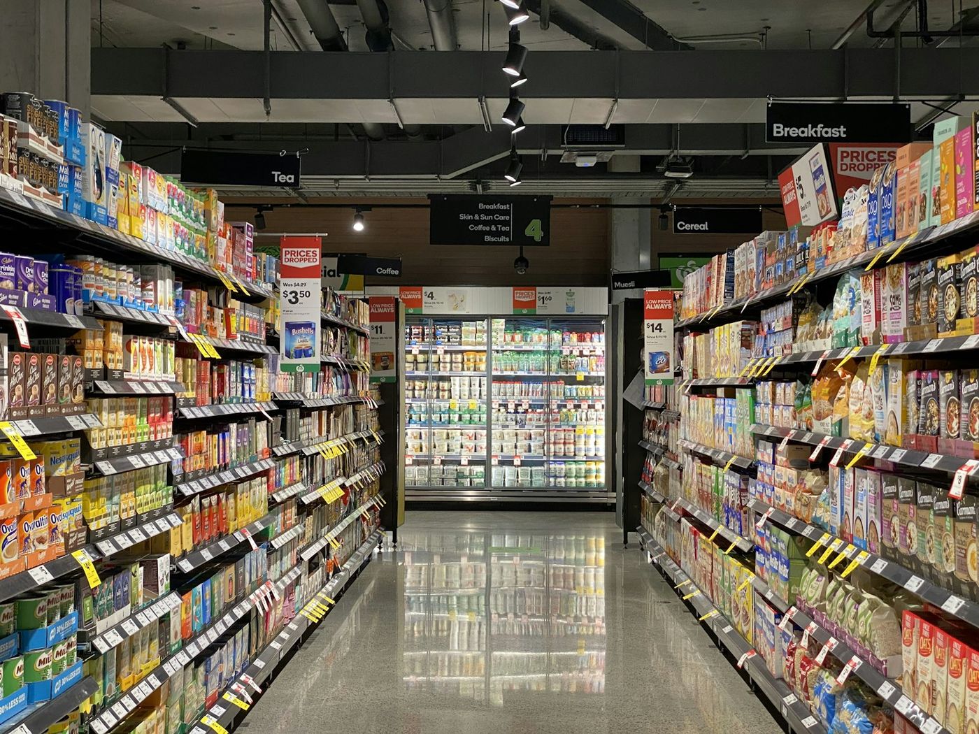 Retailers & Supermarkets
